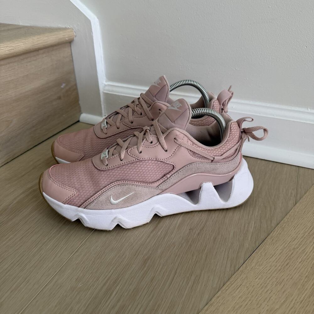 Women’s Nike RYZ 365 2 Pink Oxford Colorway Shoes Size US 9.5
